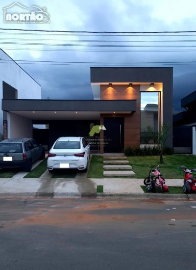 Casa, 5 quartos, 150 m² - Foto 1