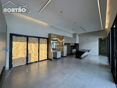 Casa, 1 quarto, 249 m² - Foto 4