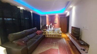 Sobrado, 3 quartos, 240 m² - Foto 1