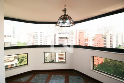 Apartamento, 3 quartos, 240 m² - Foto 5
