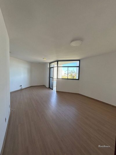 Apartamento, 3 quartos, 129 m² - Foto 2