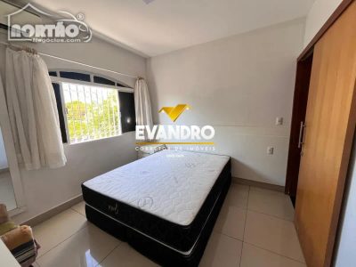 Casa, 3 quartos, 198 m² - Foto 5