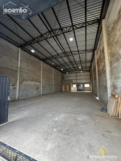 Casa, 240 m² - Foto 2