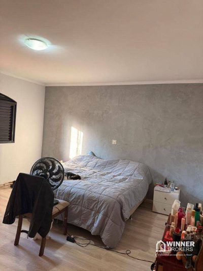 Casa, 4 quartos, 219 m² - Foto 3