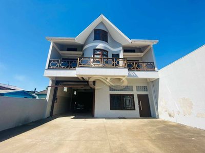 Sobrado, 3 quartos, 372 m² - Foto 1