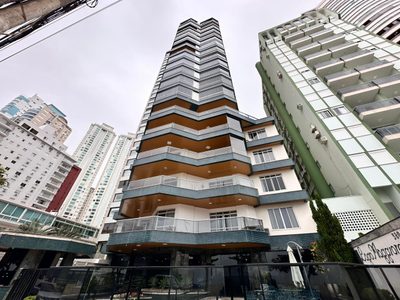Apartamento, 3 quartos, 1102 m² - Foto 1