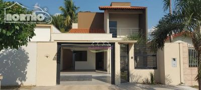 Casa, 5 quartos, 223 m² - Foto 1