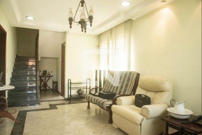 Casa, 4 quartos, 300 m² - Foto 1