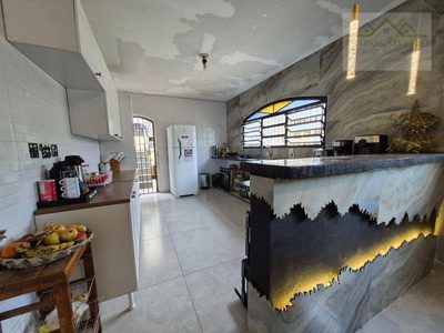 Casa, 3 quartos, 158 m² - Foto 3