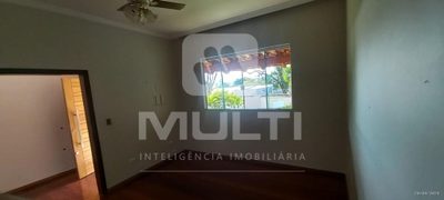 Casa, 3 quartos, 280 m² - Foto 3