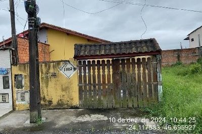 Casa, 2 quartos, 62 m² - Foto 1