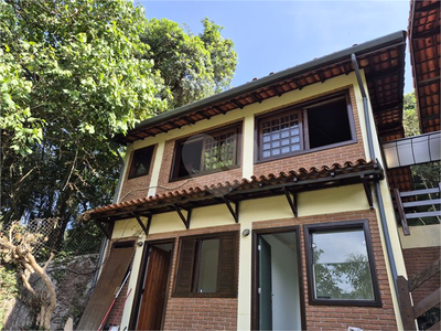 Casa, 3 quartos, 208 m² - Foto 1