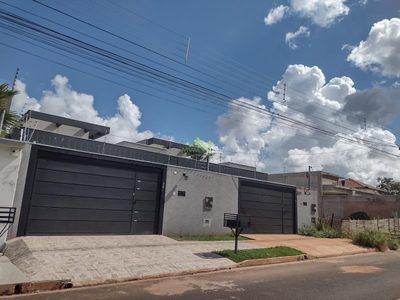 Casa, 3 quartos, 130 m² - Foto 1