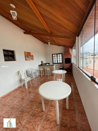 Sobrado, 3 quartos, 271 m² - Foto 1