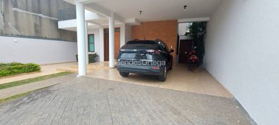 Casa, 3 quartos, 217 m² - Foto 2