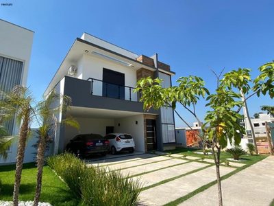 Casa, 3 quartos, 250 m² - Foto 1