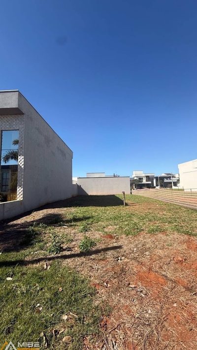 Loteamento e Condomínio, 250 m² - Foto 2