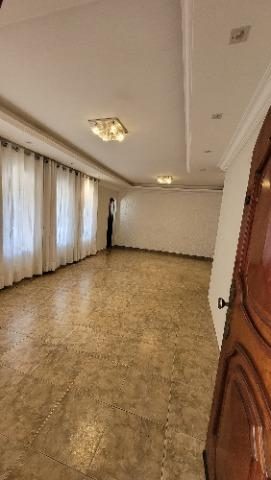 Casa, 5 quartos, 223 m² - Foto 3