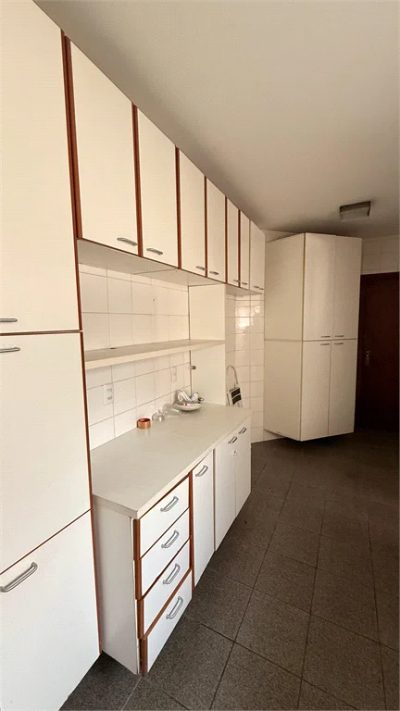 Apartamento, 3 quartos, 140 m² - Foto 4