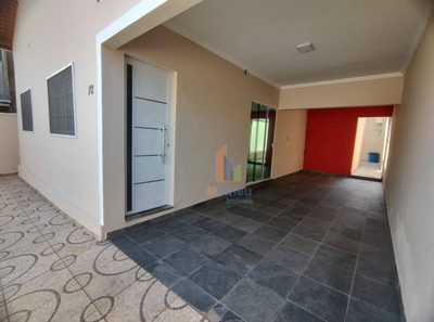 Casa, 4 quartos, 170 m² - Foto 1
