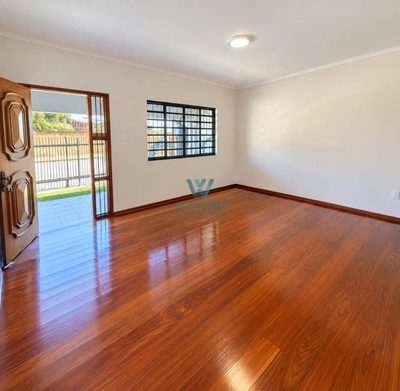 Casa, 3 quartos, 216 m² - Foto 3
