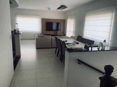 Casa, 4 quartos, 290 m² - Foto 4