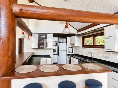 Casa, 3 quartos, 224 m² - Foto 4