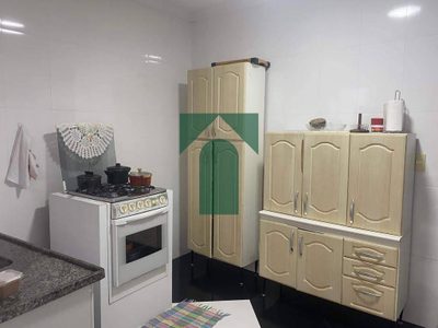 Sobrado, 3 quartos, 248 m² - Foto 5