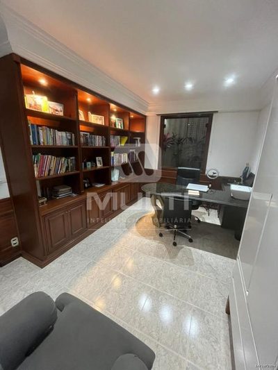 Casa, 3 quartos, 295 m² - Foto 4