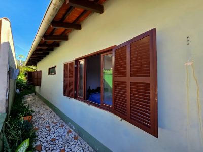 Casa, 4 quartos, 131 m² - Foto 2