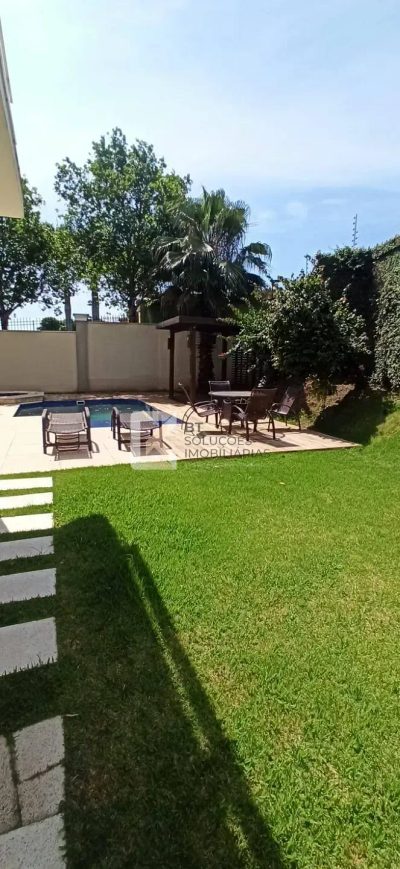 Sobrado, 5 quartos, 420 m² - Foto 1
