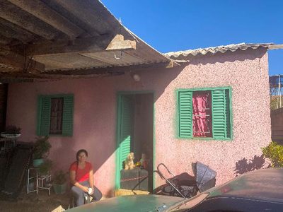 Casa, 2 quartos, 180 m² - Foto 1