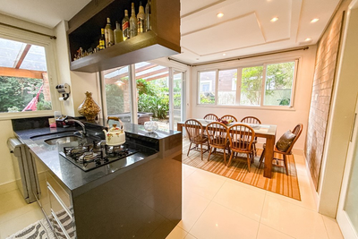 Casa, 4 quartos, 318 m² - Foto 4