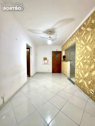Casa, 2 quartos, 49 m² - Foto 2