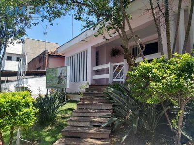 Casa, 5 quartos, 248 m² - Foto 4