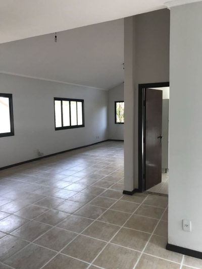 Casa, 3 quartos, 220 m² - Foto 3