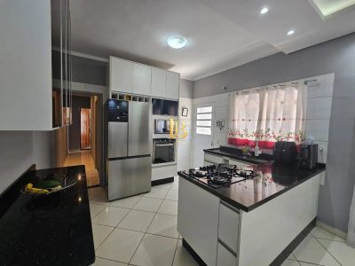 Casa, 2 quartos, 117 m² - Foto 2
