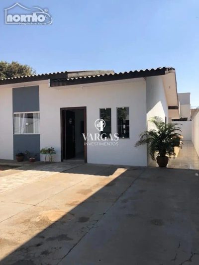Casa, 3 quartos, 90 m² - Foto 2
