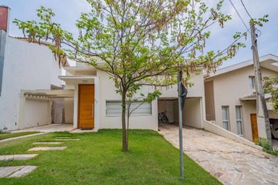 Casa, 4 quartos, 237 m² - Foto 2