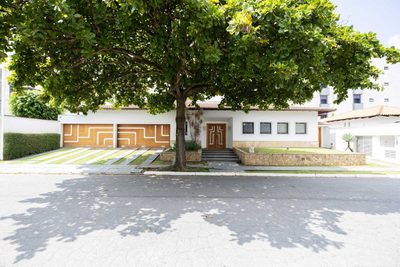 Casa, 4 quartos, 370 m² - Foto 3