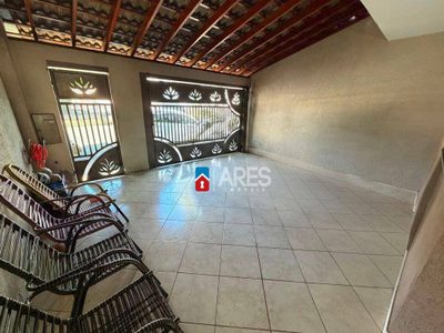 Casa, 4 quartos, 173 m² - Foto 2