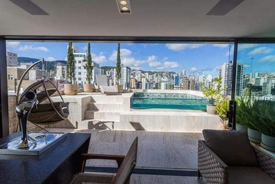 Cobertura, 3 quartos, 210 m² - Foto 1