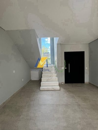 Casa, 3 quartos, 199 m² - Foto 2