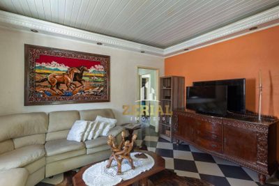 Casa, 4 quartos, 228 m² - Foto 2