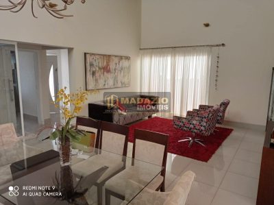 Casa, 3 quartos, 270 m² - Foto 1