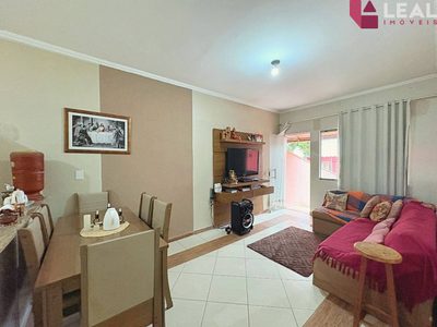 Casa, 2 quartos, 56 m² - Foto 1