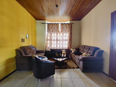 Sítio, 3 quartos, 580 m² - Foto 2