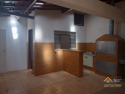 Casa, 5 quartos, 212 m² - Foto 1
