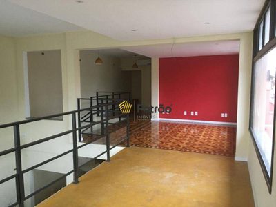 Sobrado, 220 m² - Foto 1