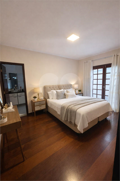 Casa, 4 quartos, 210 m² - Foto 4